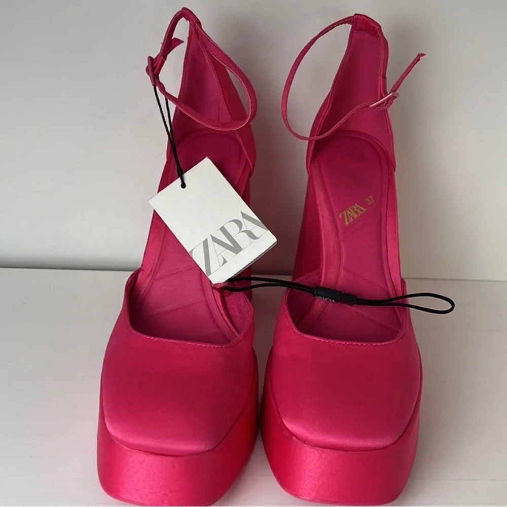 ZARA HEELED PLATFORM SHOES‎